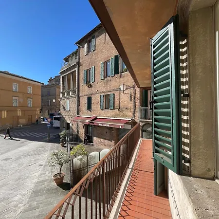 Casina Del Sale In Centro Apartment